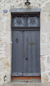 Buzet - une vieille porte rescapée