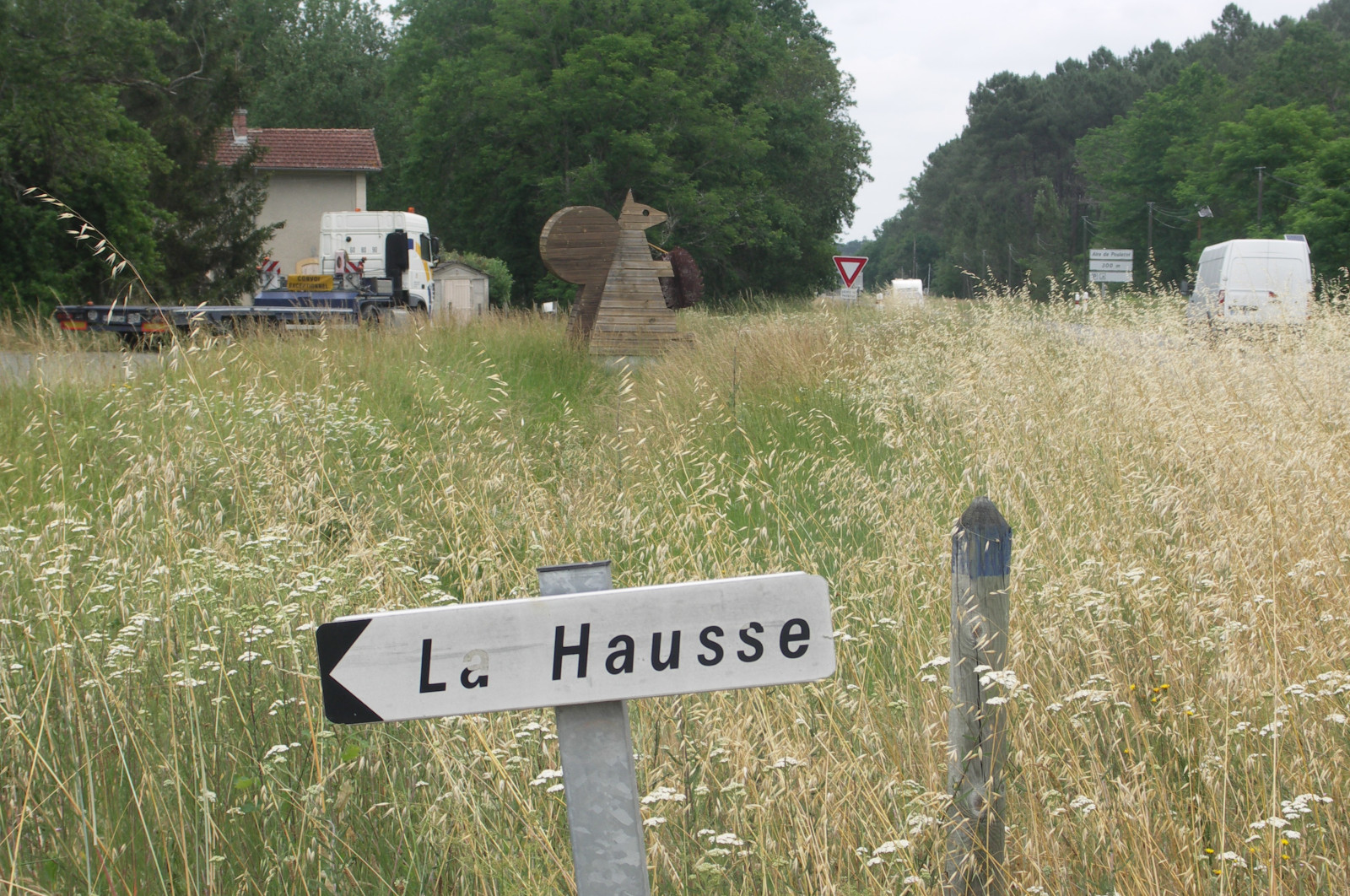 Captieux - "la Hausse" (la Hosse), avec "l'écureuil magique"